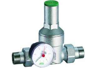 Редуктор 1 1/2", НР-НР, с манометром, хромированный FAR