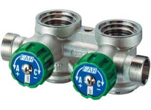 Коллектор регулирующий 3/4", проходной, параллельный, 2 отвода 1/2" FAR