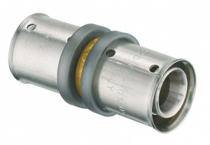 Пресс-муфта 16х2, латунь (аналог 59021601) FAR