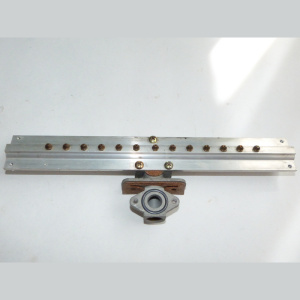 Рампа подачи газа с инжекторами